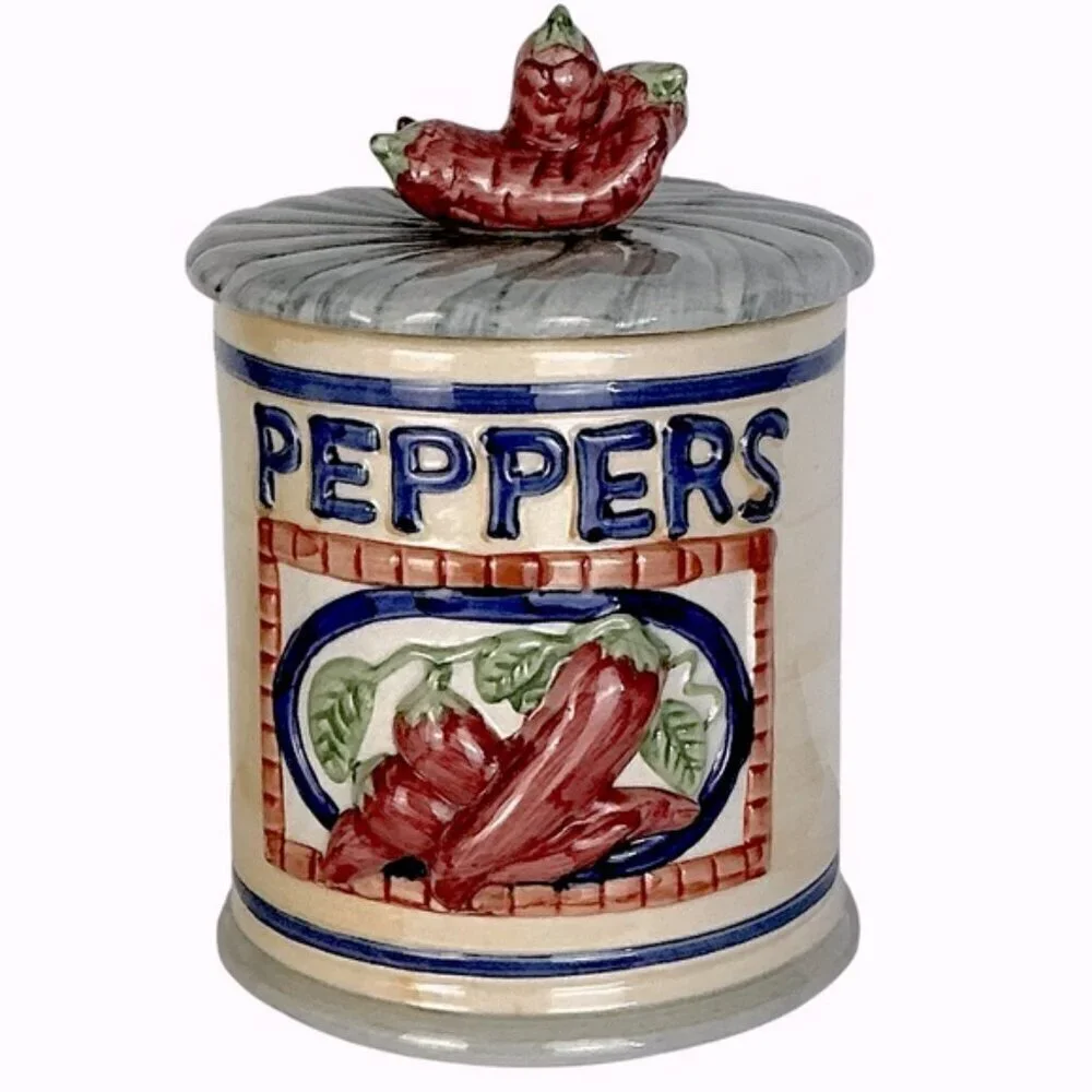 Vintage Pepper Canister Farmhouse Stoneware with Lid Multicolor 4 Cup 7 1/2” H